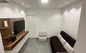 Belíssimo apartamento por temporada em Copacabana